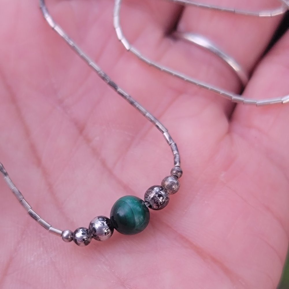 Vintage Native American handmade sterling balls, malachite ball, liquid silver h - Picture 7 of 14